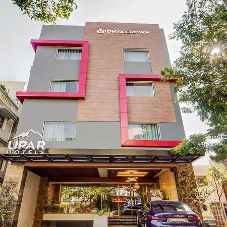 Upar Hotels - T Nagar Madras Buitenkant foto